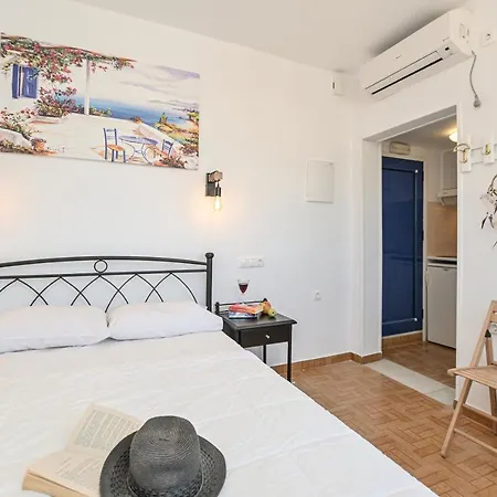 Katy's 3* Naxos City