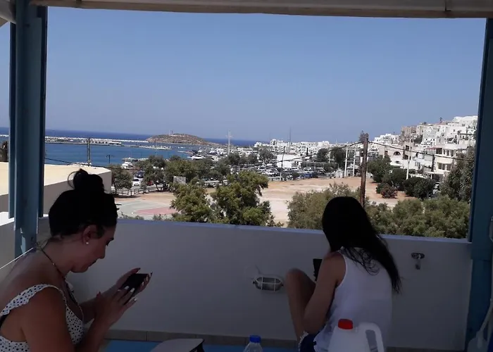 Katy's 3* Naxos City